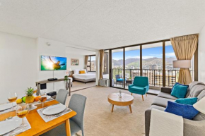 1BR Condo with Beautiful Mountain Views and Free Parking!